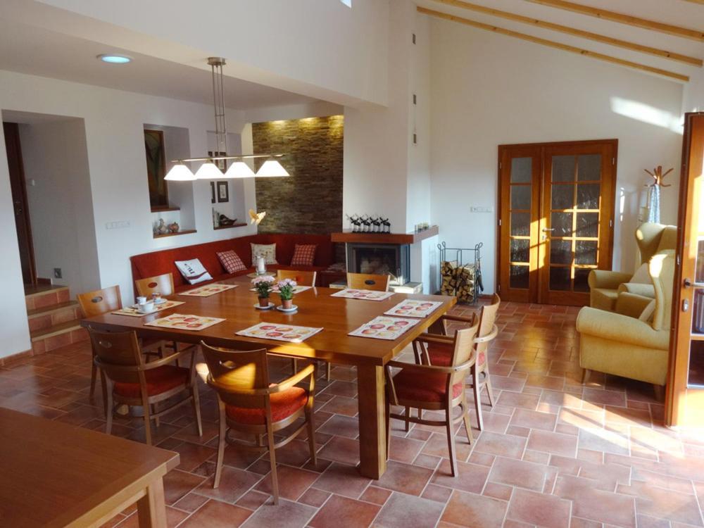 Apartmanovy Dum Bobruvka 外观 照片